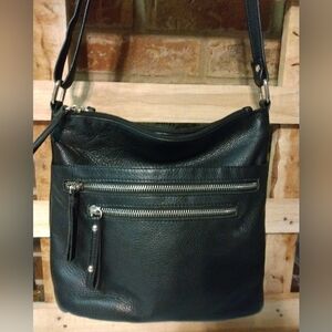Great American leather works black pebbled leather crossbody or shoulder bag GUC